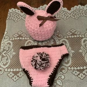 🔥3/$30🔥NWOT Hand crochet Bunny Costume outfit Sz 0-3 girl infant photo op gift